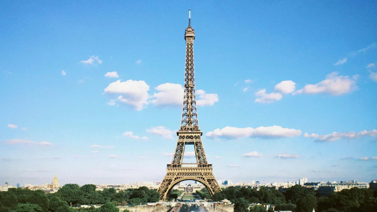 Travelling Through Europe? Stay Connected with a Europe eSIM